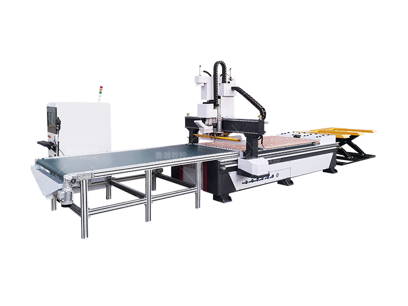 魯?shù)駭?shù)控開料機(jī)助力智能板式家具定制